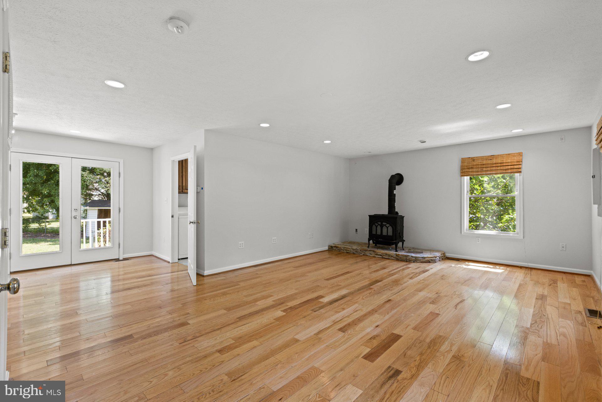 23250 Greenbrier Road Leonardtown, MD 20650 - Photo 15 of 31 Large and bright family room