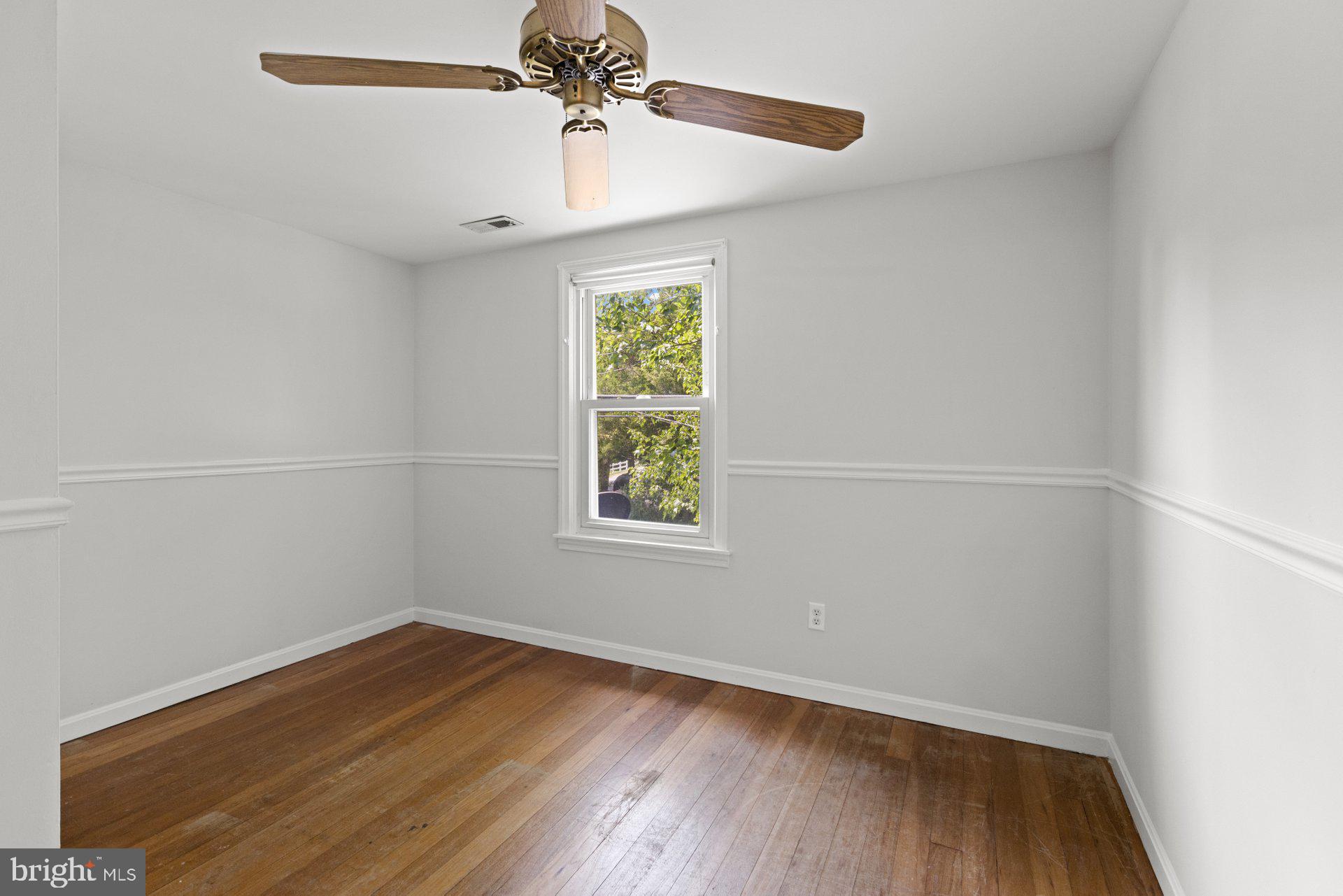 23250 Greenbrier Road Leonardtown, MD 20650 - Photo 27 of 31 Gallery Image 27
