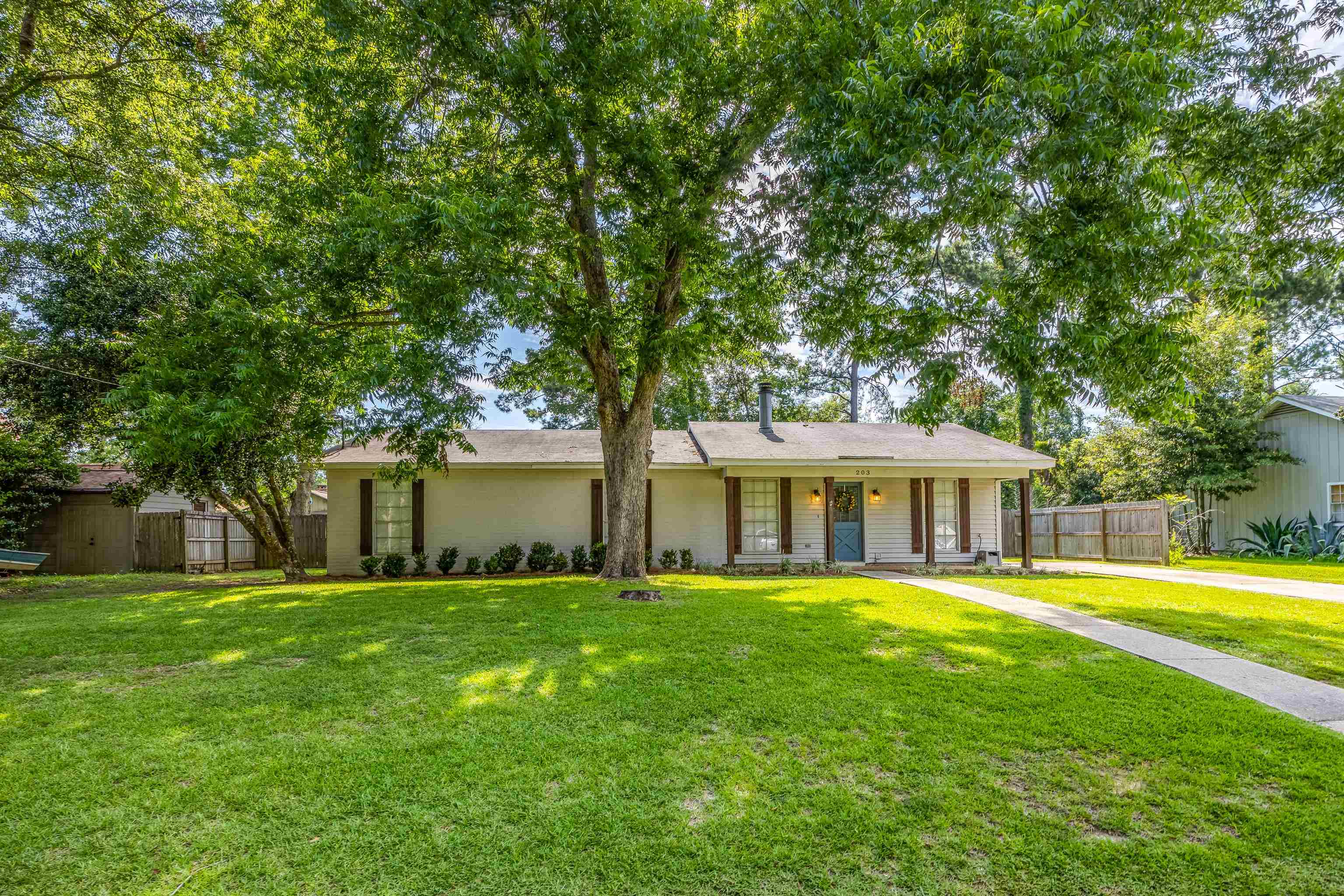 203 Patrician Street Fairhope, AL 36532 - Photo 40 of 42
