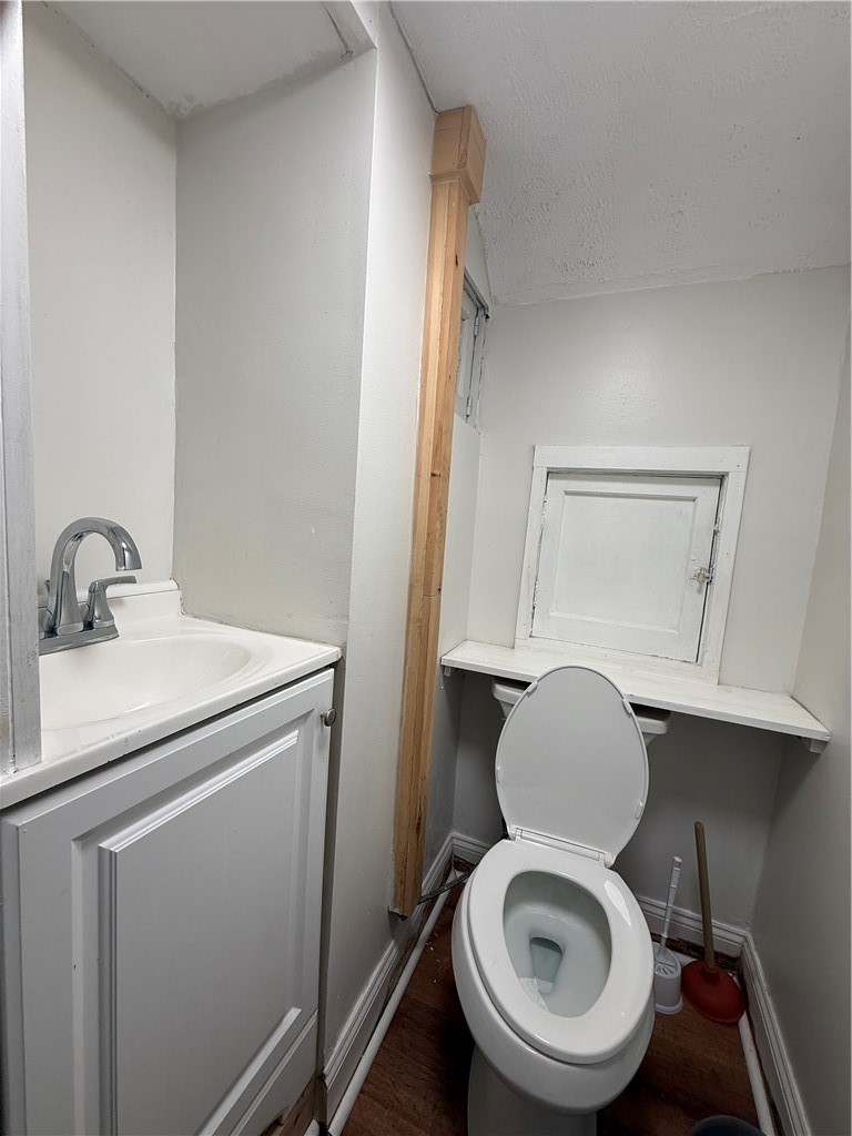 67-69 Alameda Street Rochester, NY 14613 - Photo 17 of 48