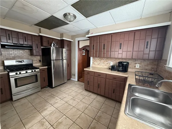 $299,990 | 67-69 Alameda Street, Rochester, NY 14613