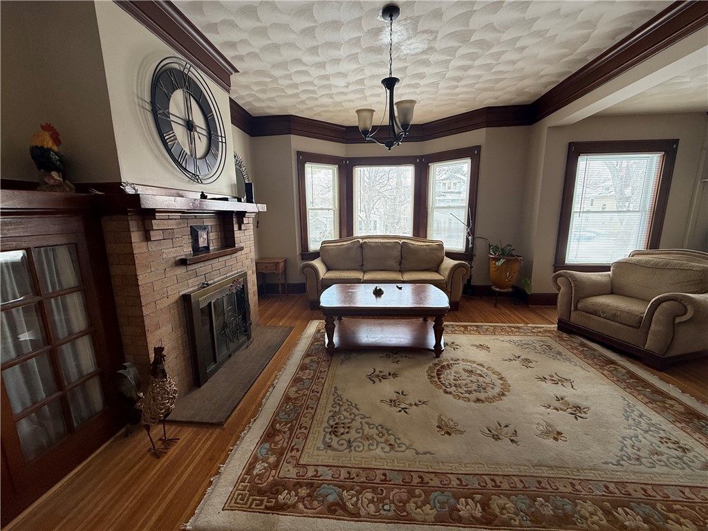 67-69 Alameda Street Rochester, NY 14613 - Photo 4 of 48