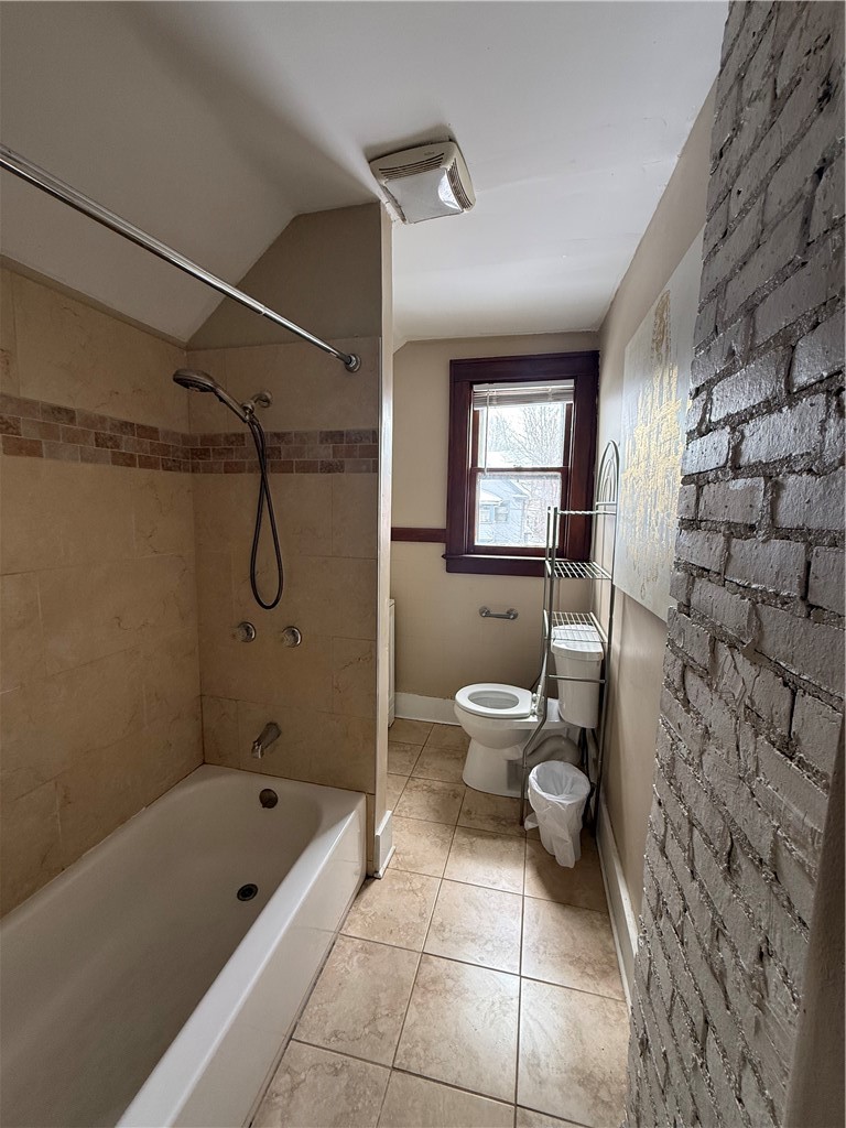 67-69 Alameda Street Rochester, NY 14613 - Photo 7 of 48