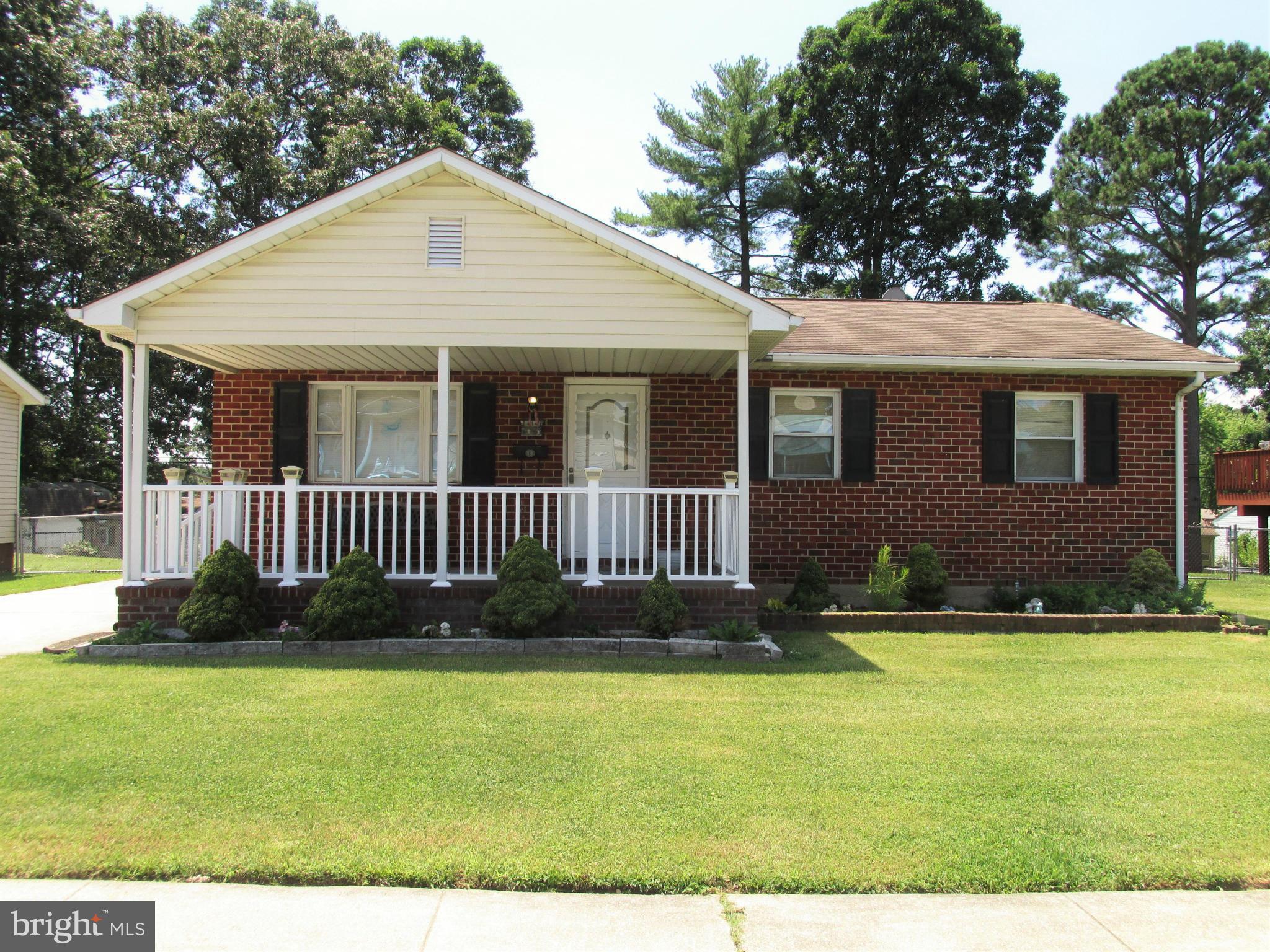 414 Crisfield Road Middle River, MD 21220 - Photo 22 of 22 Exterior (Front)