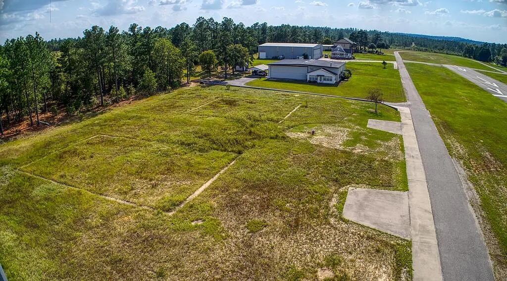 110 Piper Road Trenton, SC 29847 - Photo 1 of 15
