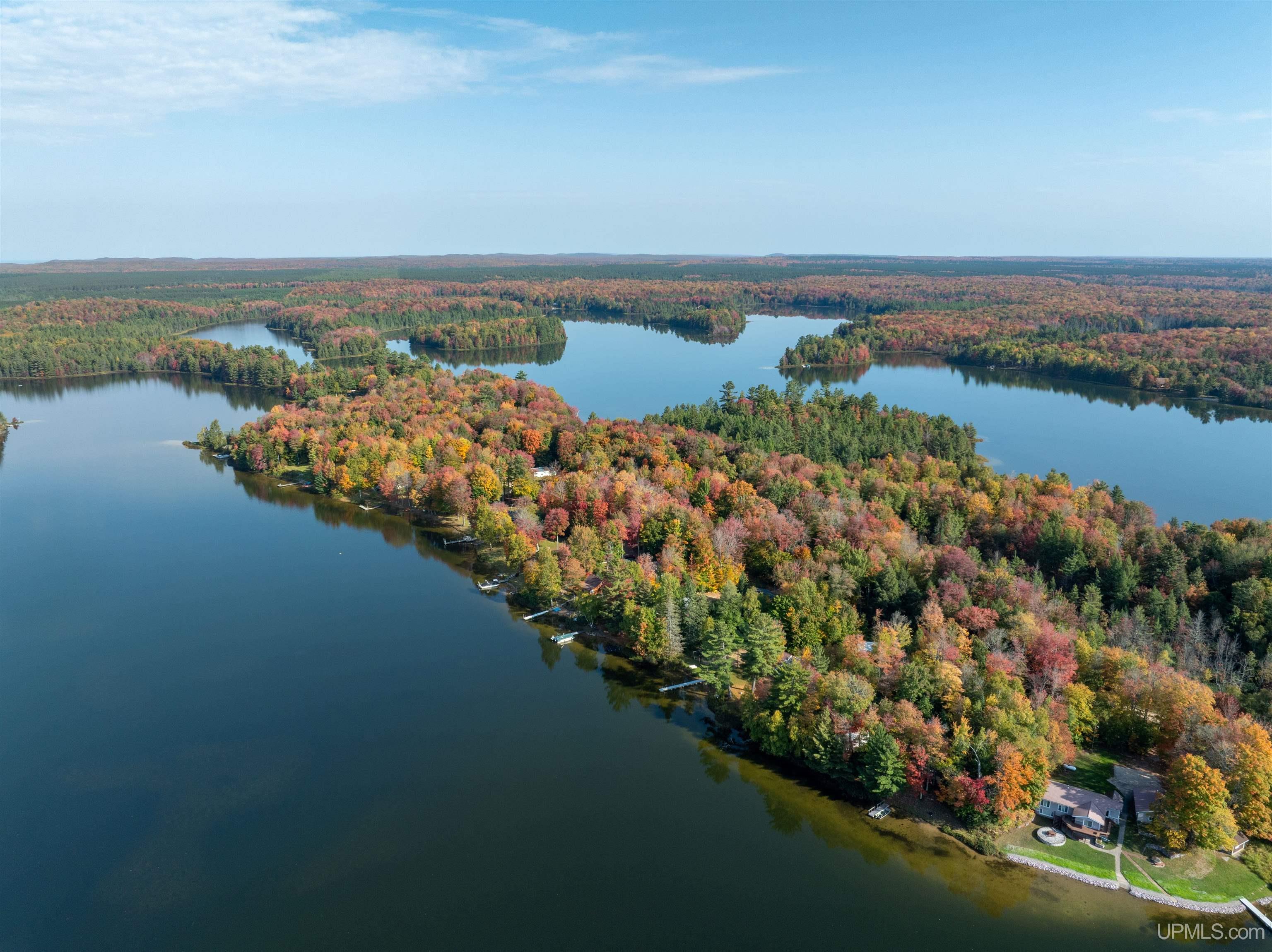3865 Peninsula Point Road Munising, MI 49862 - Photo 4 of 88