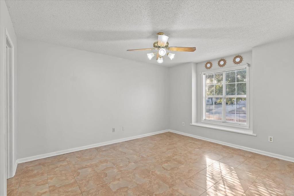 121 Woodleigh Road Dothan, AL 36305 - Photo 17 of 26 Gallery Image 17