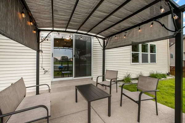 $3,900 | 1303 River Haven Trail, Joliet, IL 60431