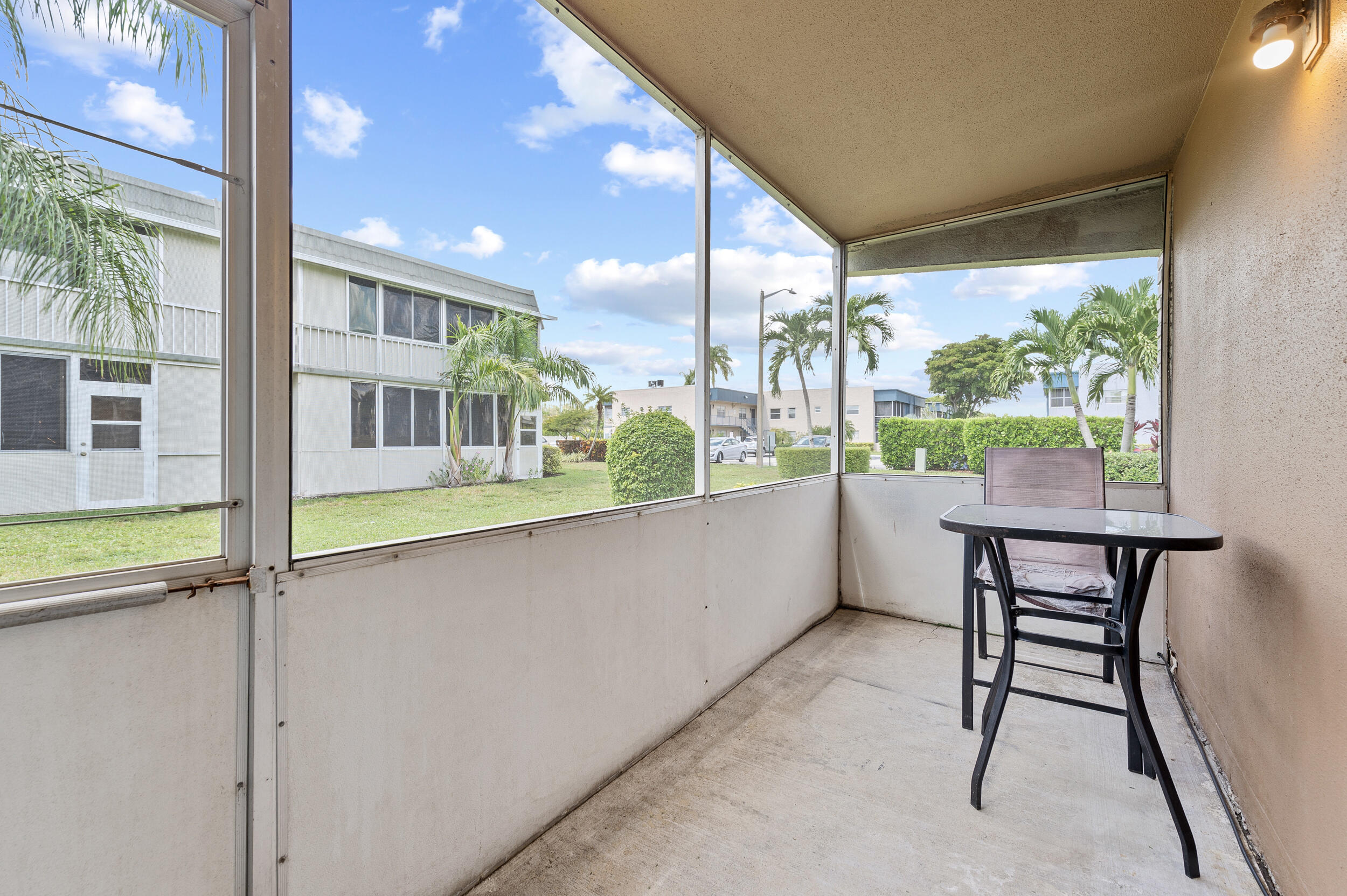 723 Flanders South Delray Beach, FL 33484 - Photo 32 of 34 dsc_3958