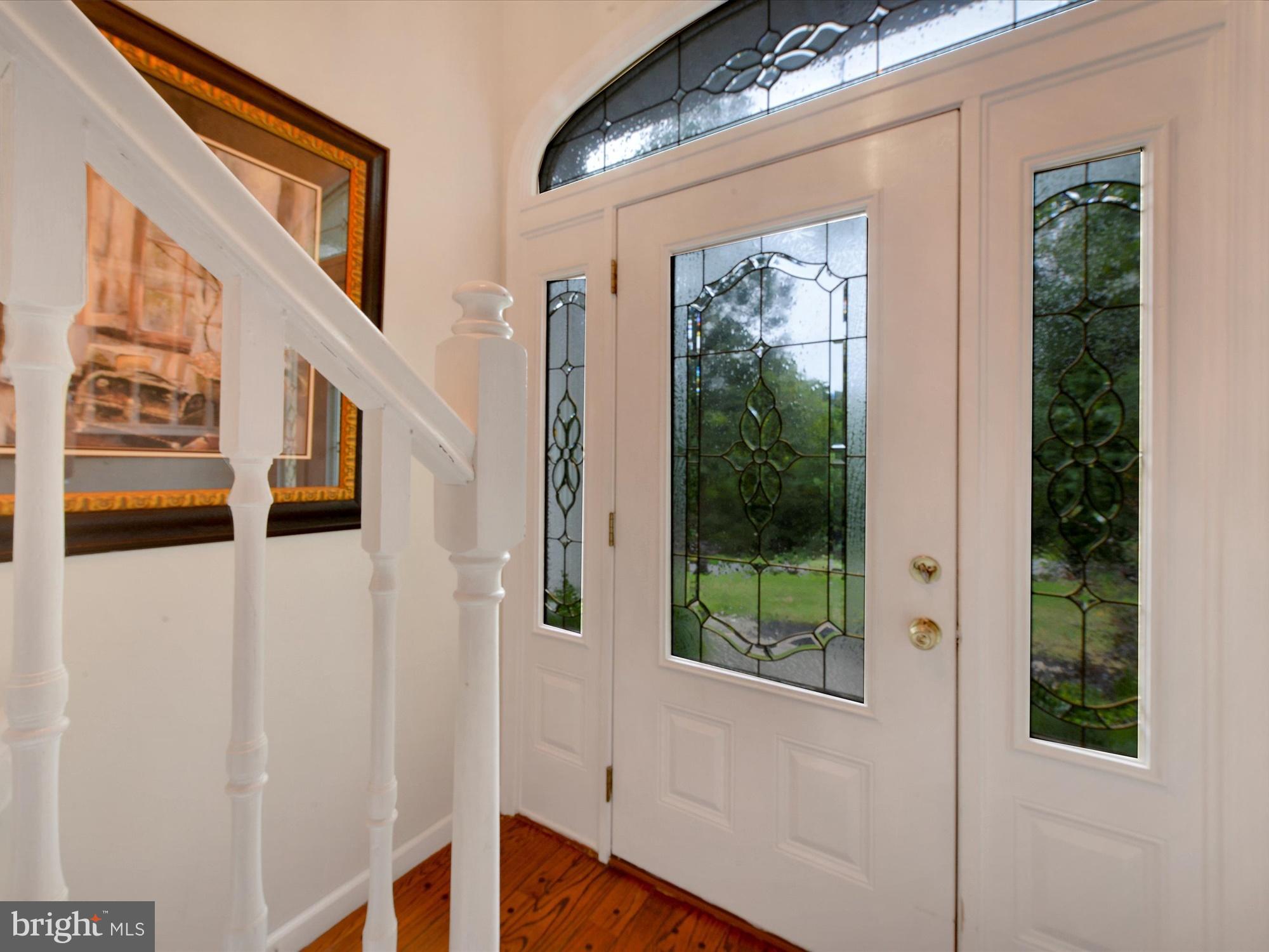 6166 Pigeon Hill Road Spring Grove, PA 17362 - Photo 3 of 25 Foyer