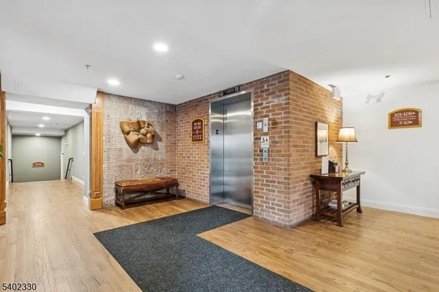 $350,000 | 240 Main Street, Unit 305, Little Falls, NJ 07424