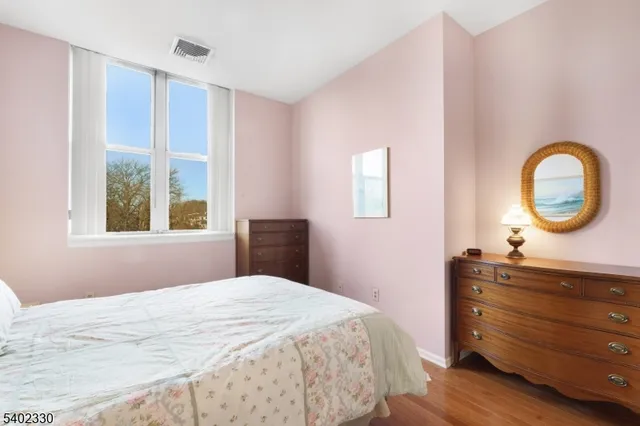 $350,000 | 240 Main Street, Unit 305, Little Falls, NJ 07424