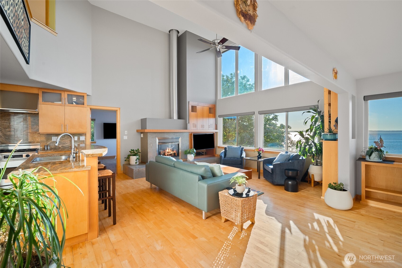 106 North State Street Bellingham, WA 98225 - Photo 10 of 40