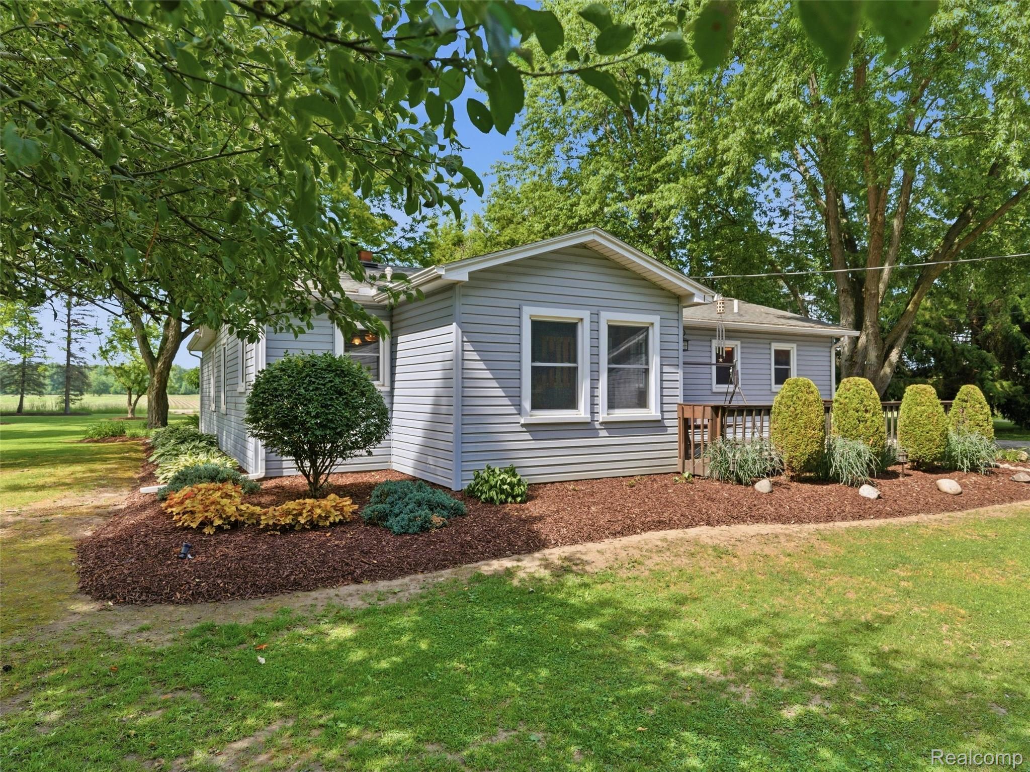 21350 30 Mile Road Ray, MI 48096 - Photo 31 of 54 37-DSC07993.jpg