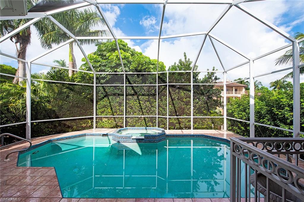 2089 Kingfish Road Naples, FL 34102 - Photo 12 of 14 Gallery Image 12