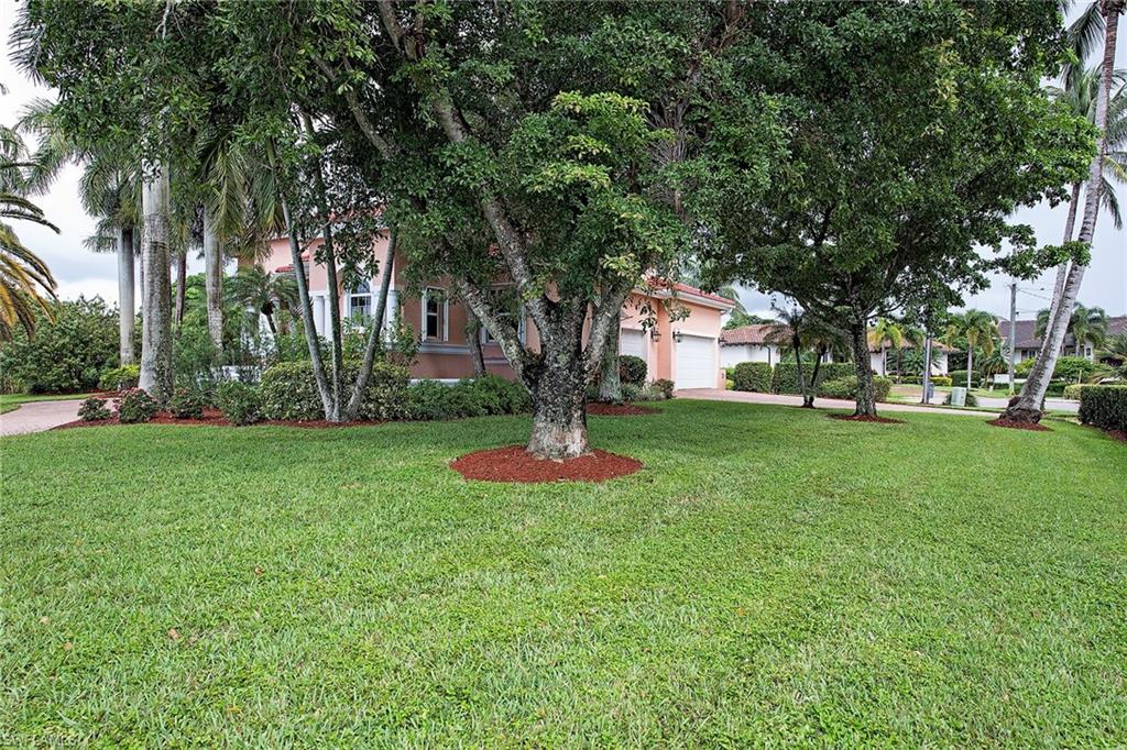 2089 Kingfish Road Naples, FL 34102 - Photo 14 of 14 Gallery Image 14