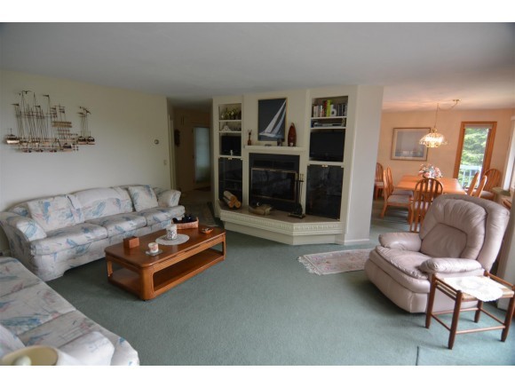 59 Foxglove Road Gilford, NH 03249 - Photo 17 of 24 Gallery Image 17