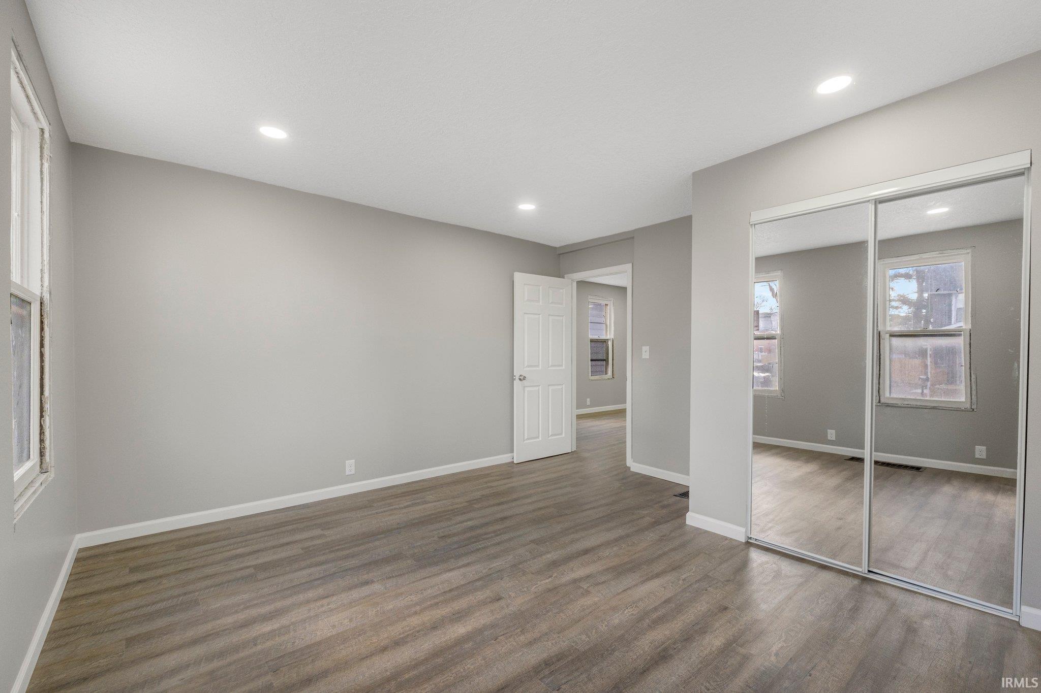 607 Riverside Avenue Fort Wayne, IN 46805 - Photo 14 of 33