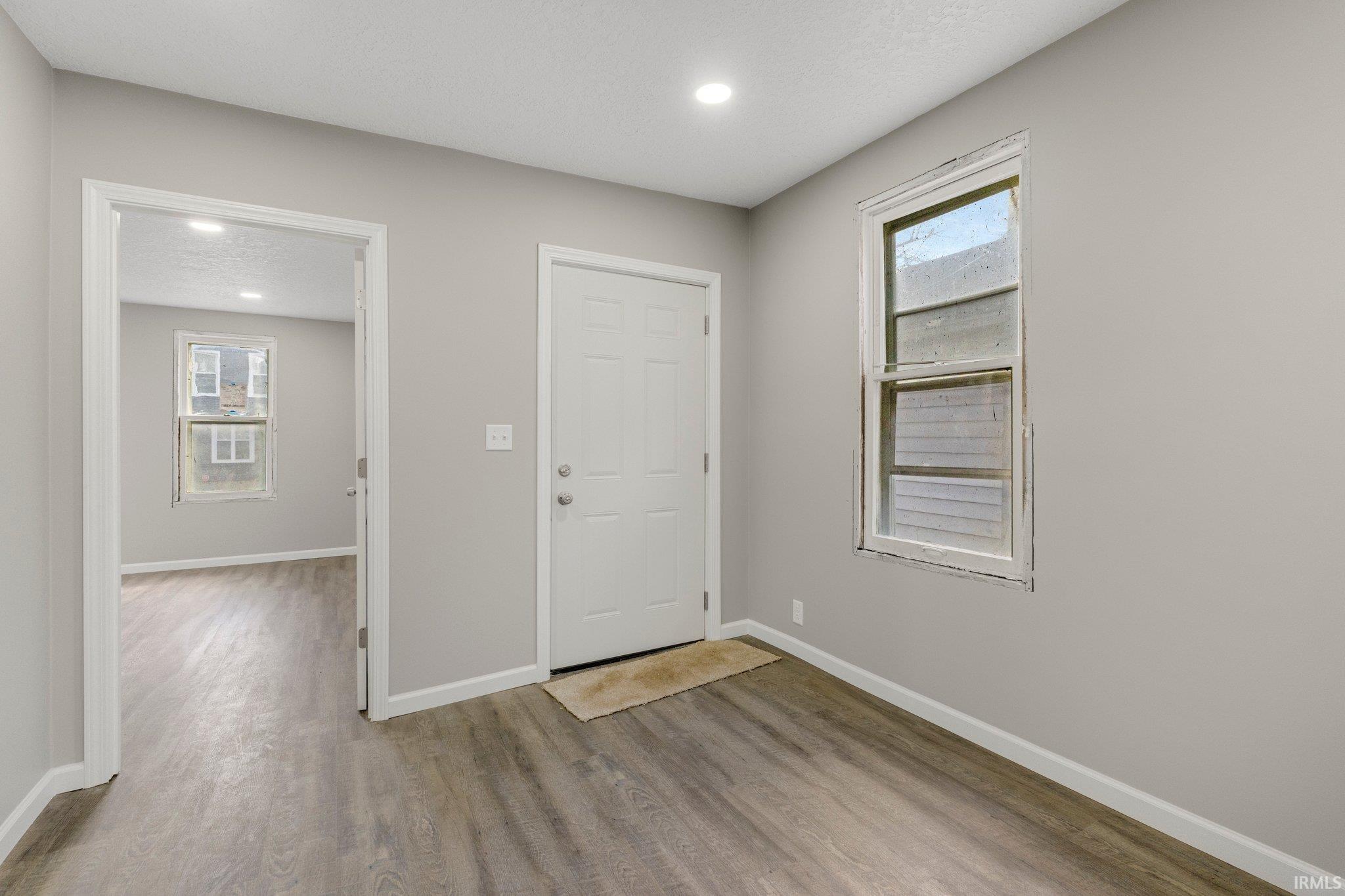 607 Riverside Avenue Fort Wayne, IN 46805 - Photo 16 of 33