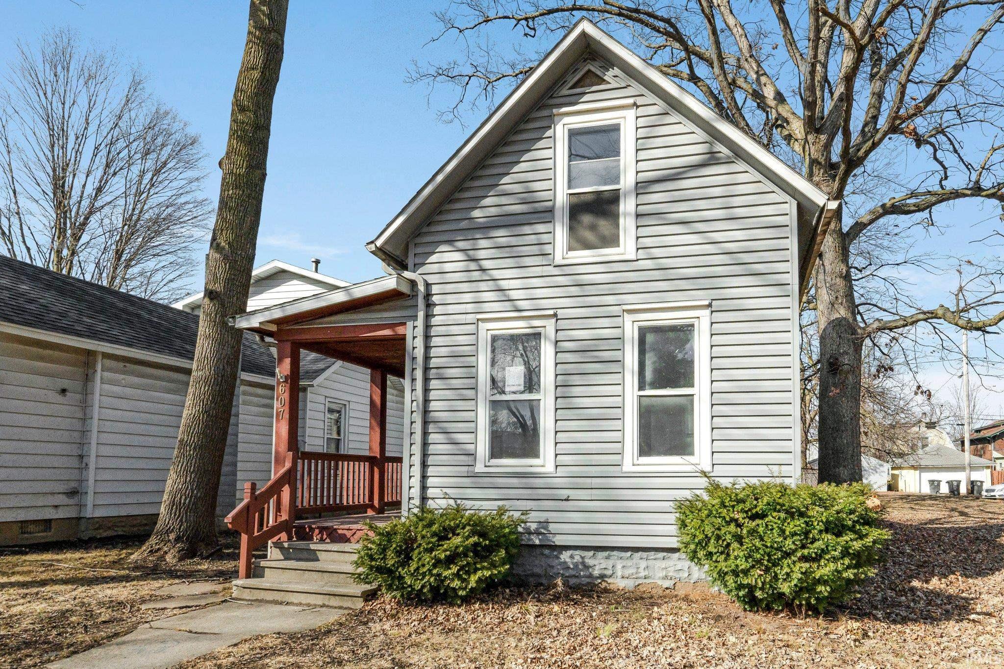 607 Riverside Avenue Fort Wayne, IN 46805 - Photo 2 of 33