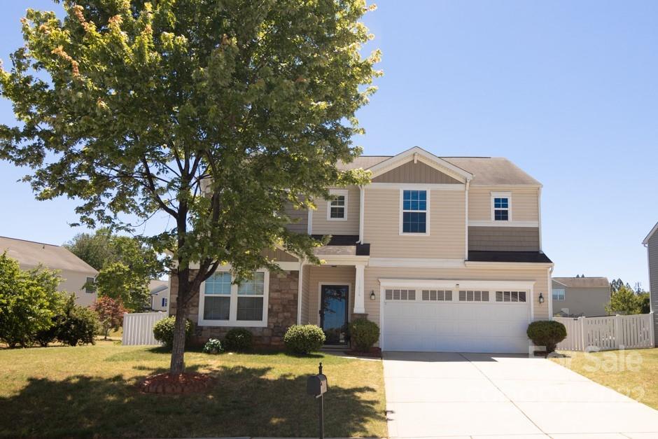 11628 Lusterleaf Holly Road Charlotte, NC 28227 - Photo 1 of 43 Gallery Image 1
