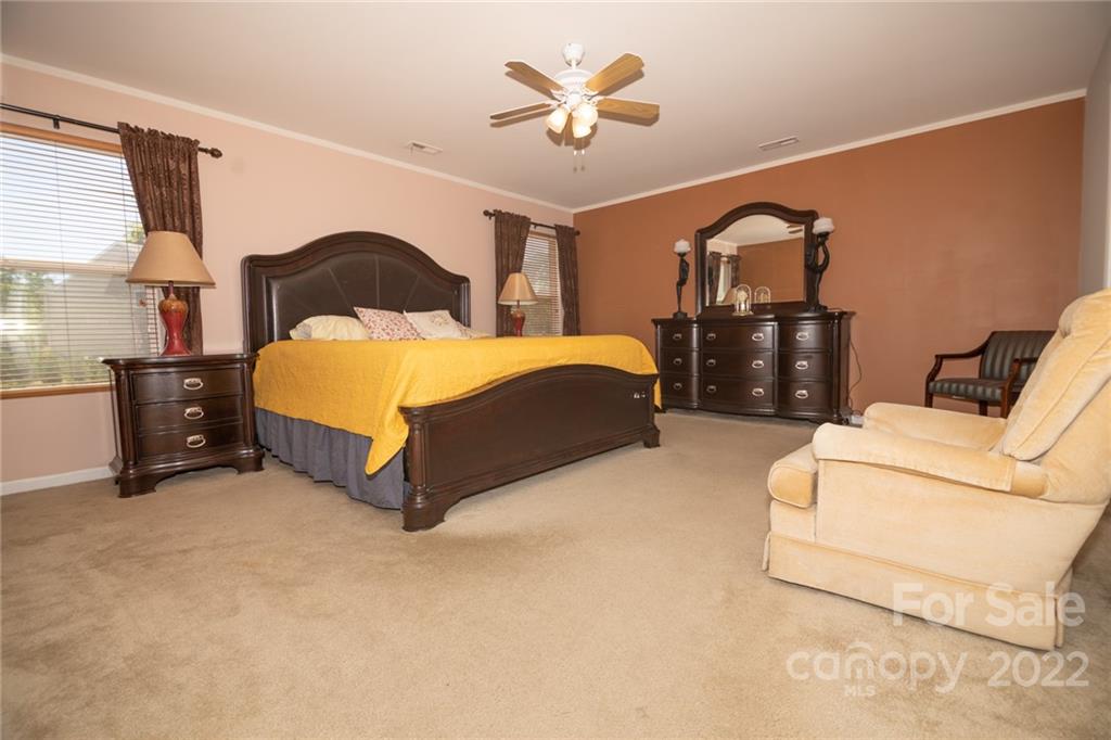 11628 Lusterleaf Holly Road Charlotte, NC 28227 - Photo 31 of 43 Gallery Image 31