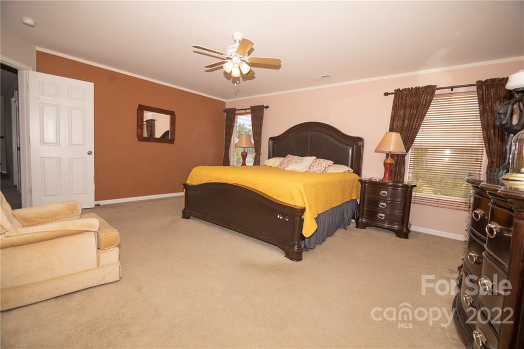 11628 Lusterleaf Holly Road Charlotte, NC 28227 - Photo 32 of 43 Gallery Image 32