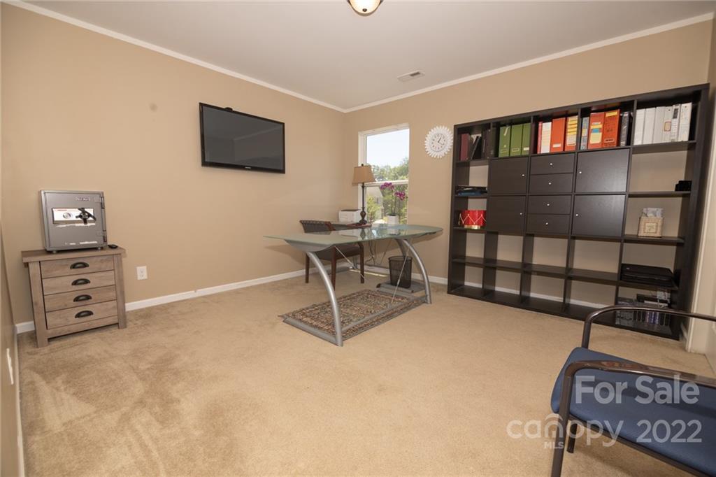 11628 Lusterleaf Holly Road Charlotte, NC 28227 - Photo 38 of 43 Gallery Image 38