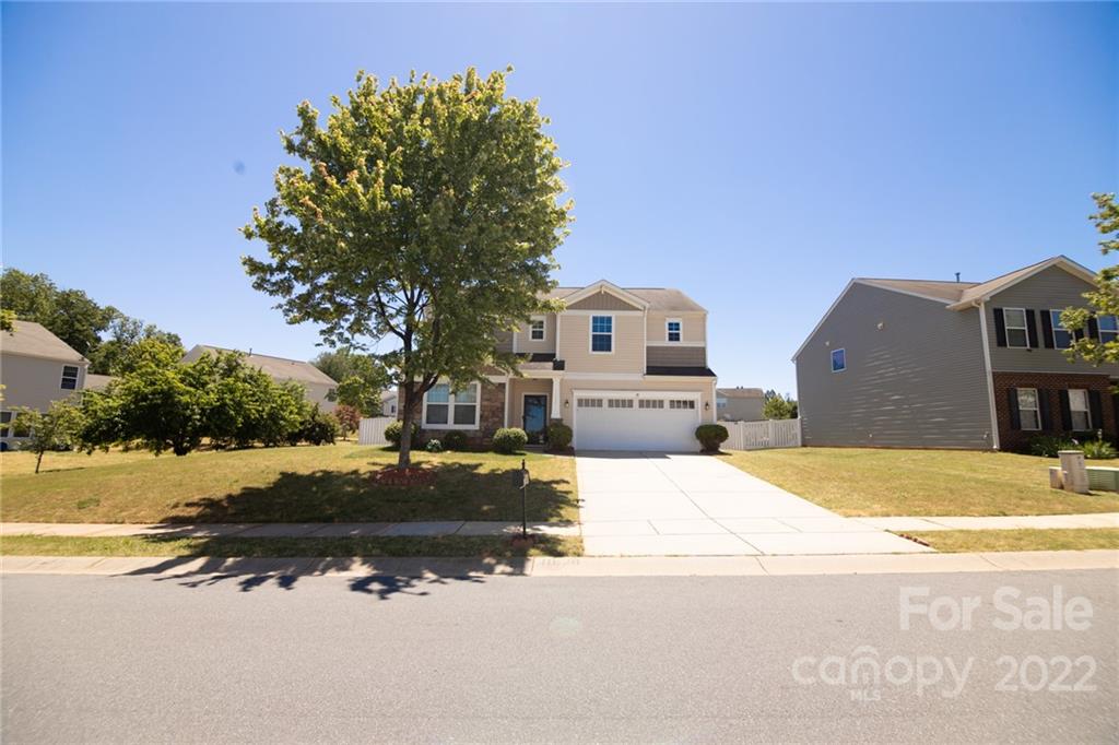 11628 Lusterleaf Holly Road Charlotte, NC 28227 - Photo 9 of 43 Gallery Image 9