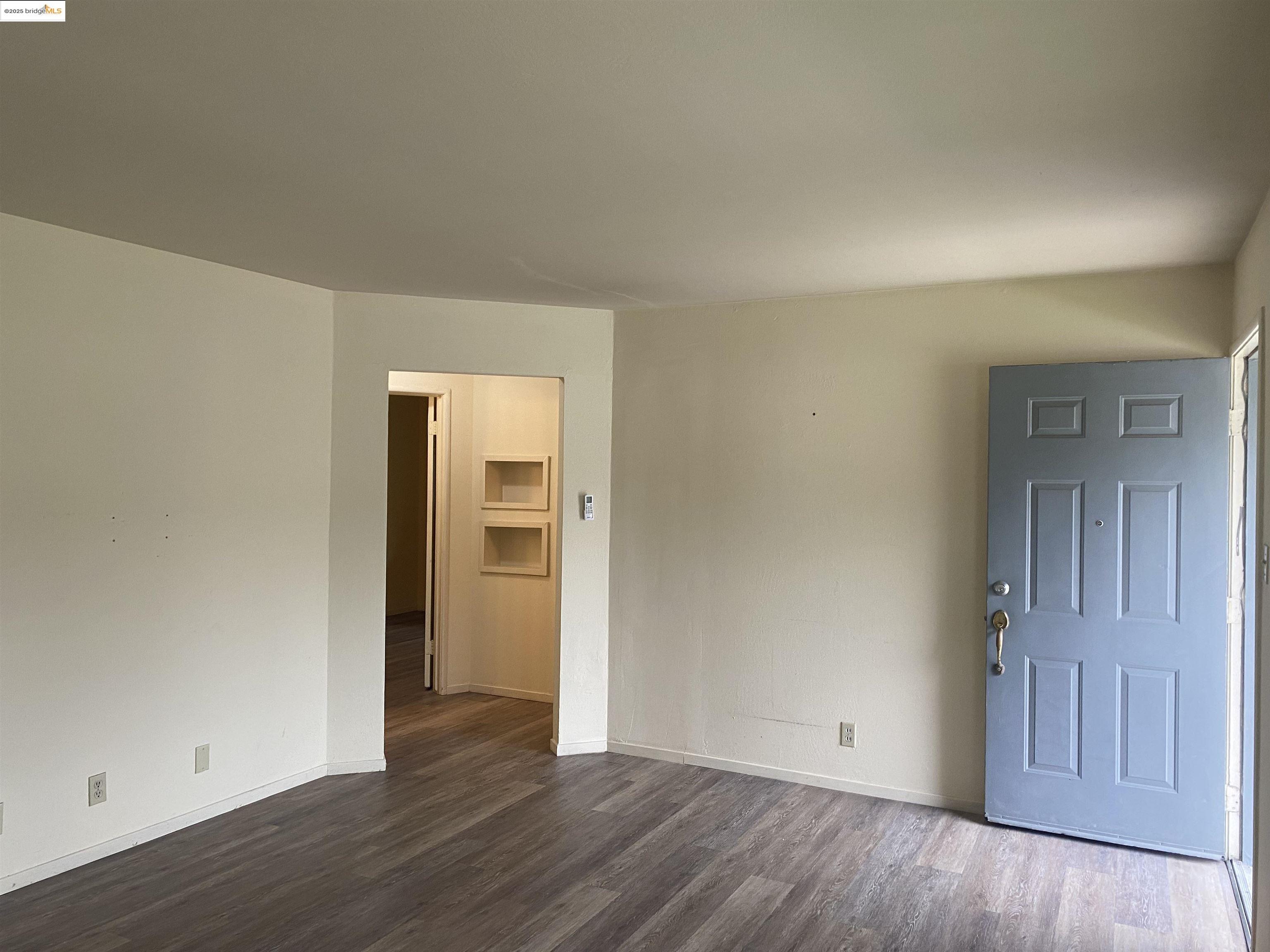 4676 Augustine Street Pleasanton, CA 94566 - Photo 4 of 9