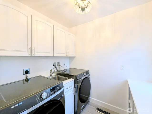 $5,749 | 1539 Mukilteo Lane, Mukilteo, WA 98275