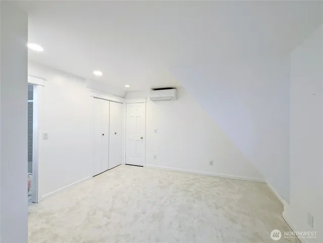 $5,749 | 1539 Mukilteo Lane, Mukilteo, WA 98275