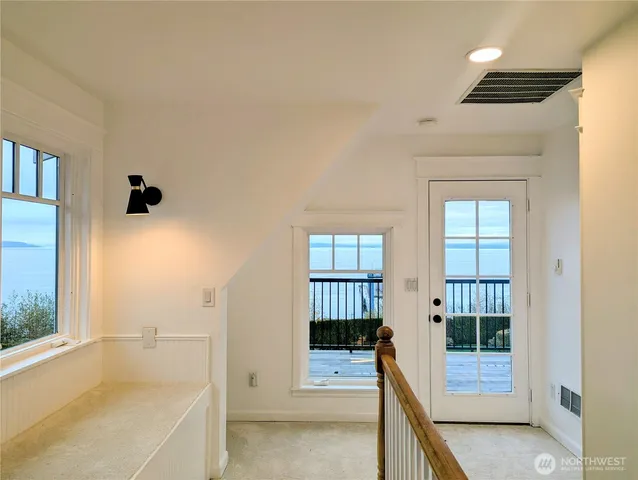 $5,749 | 1539 Mukilteo Lane, Mukilteo, WA 98275