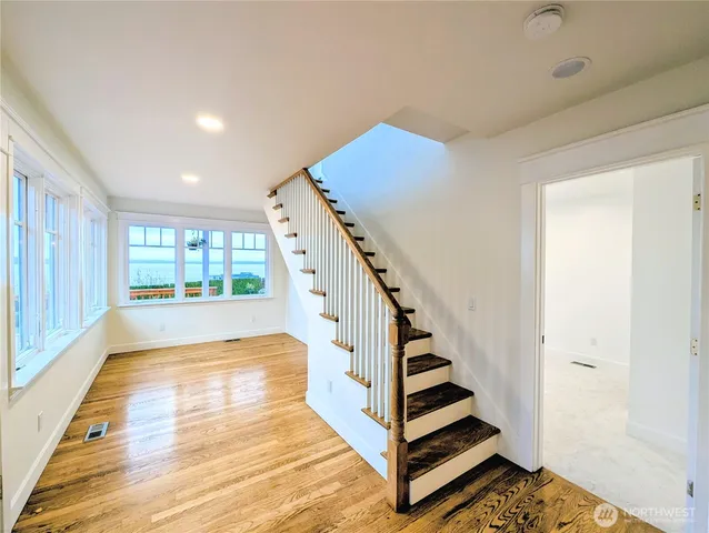 $5,749 | 1539 Mukilteo Lane, Mukilteo, WA 98275