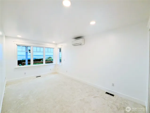 $5,749 | 1539 Mukilteo Lane, Mukilteo, WA 98275