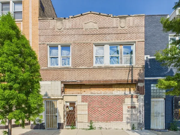 $99,900 | 8551 South Ashland Avenue, Chicago, IL 60620