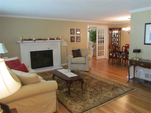 10 Joyce Road Framingham, MA 01701 - Photo 4 of 30