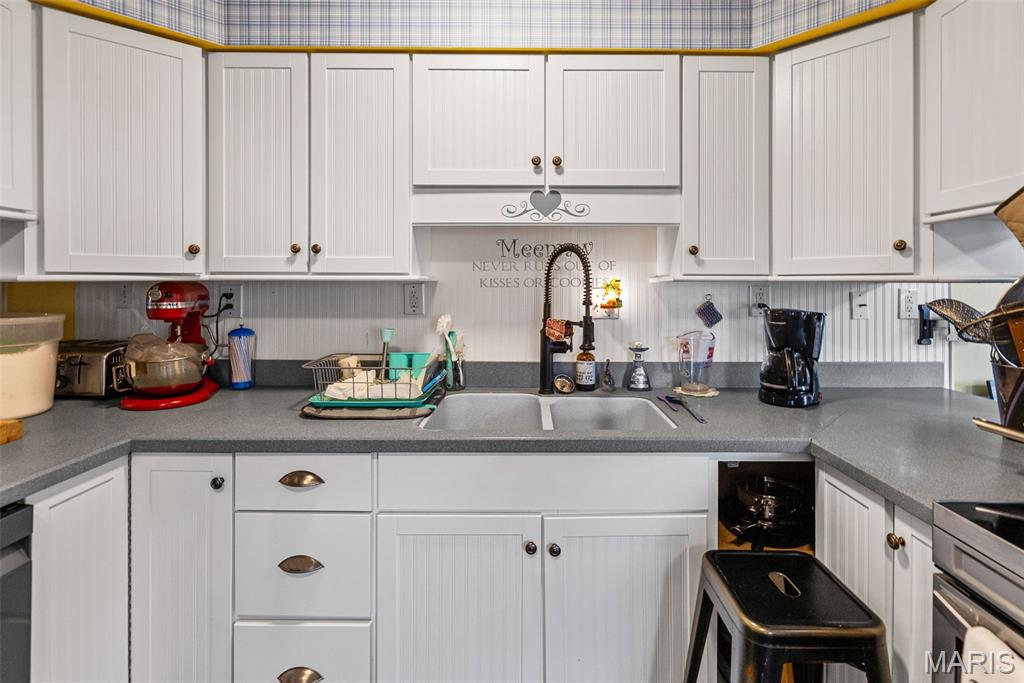 516 Nottingham Drive Troy, IL 62294 - Photo 11 of 59