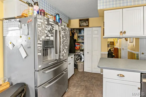 $340,000 | 516 Nottingham Drive, Troy, IL 62294