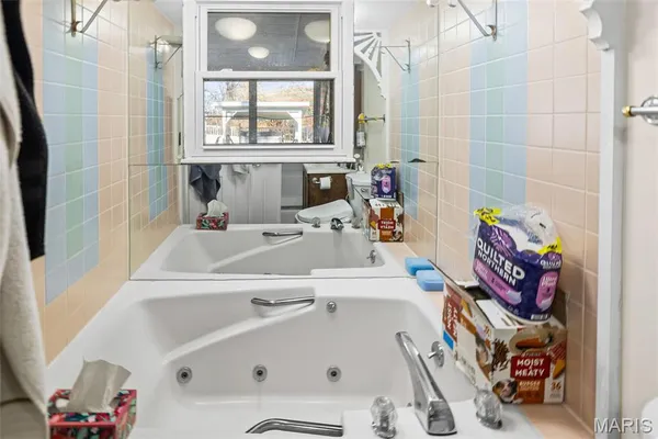 $340,000 | 516 Nottingham Drive, Troy, IL 62294