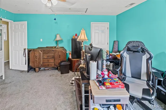 $384,900 | 516 Nottingham Drive, Troy, IL 62294