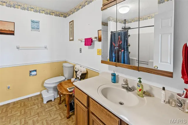 $384,900 | 516 Nottingham Drive, Troy, IL 62294