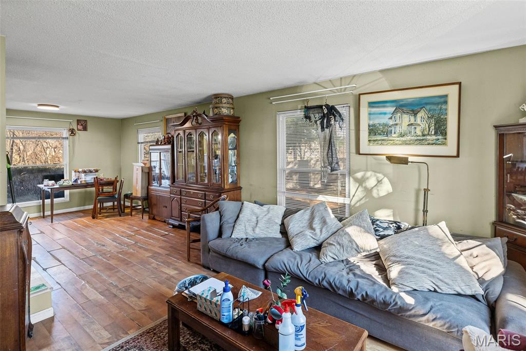 516 Nottingham Drive Troy, IL 62294 - Photo 3 of 59