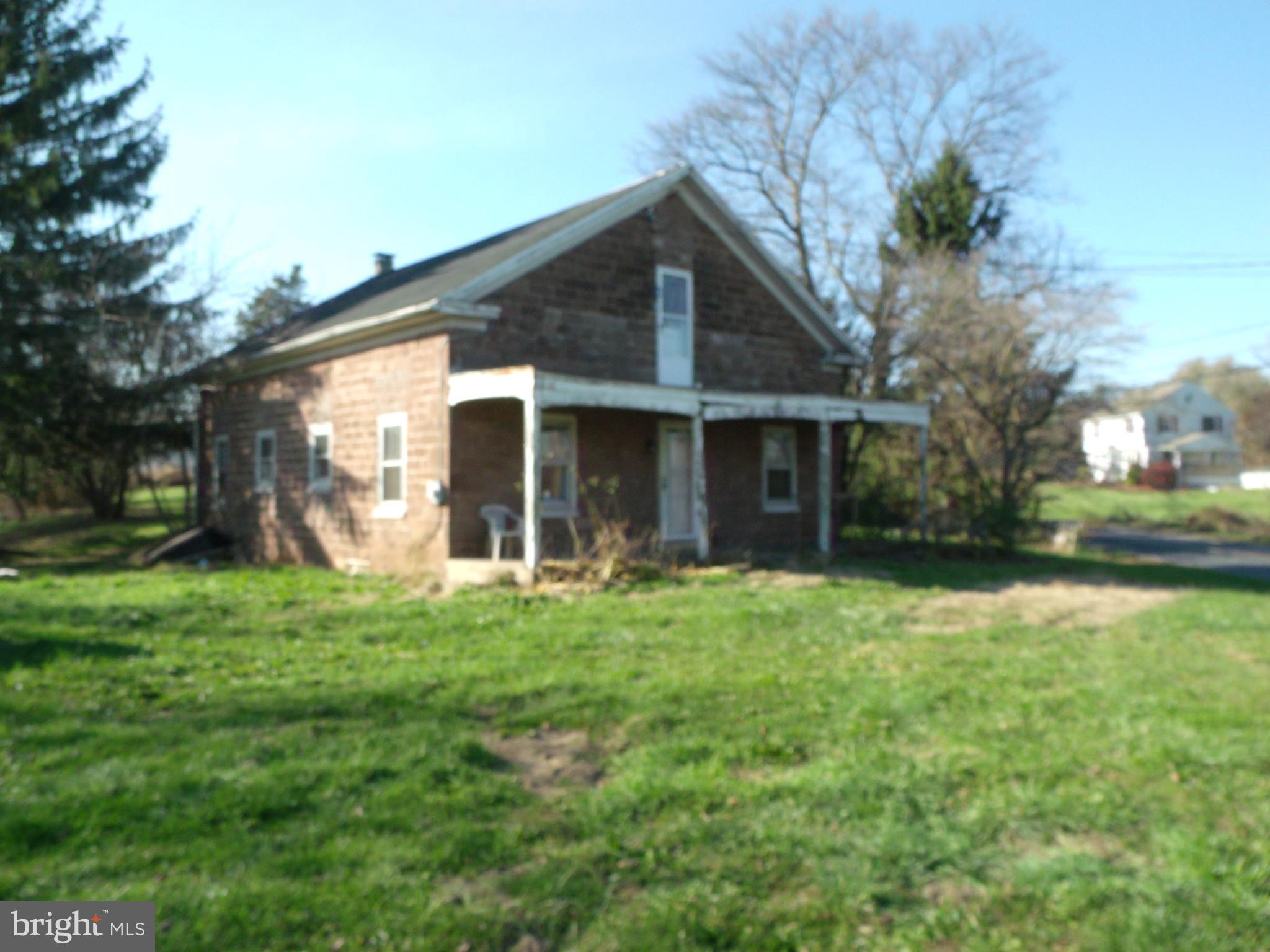 325 Red Mill Road Etters, PA 17319 - Photo 2 of 11 Gallery Image 2