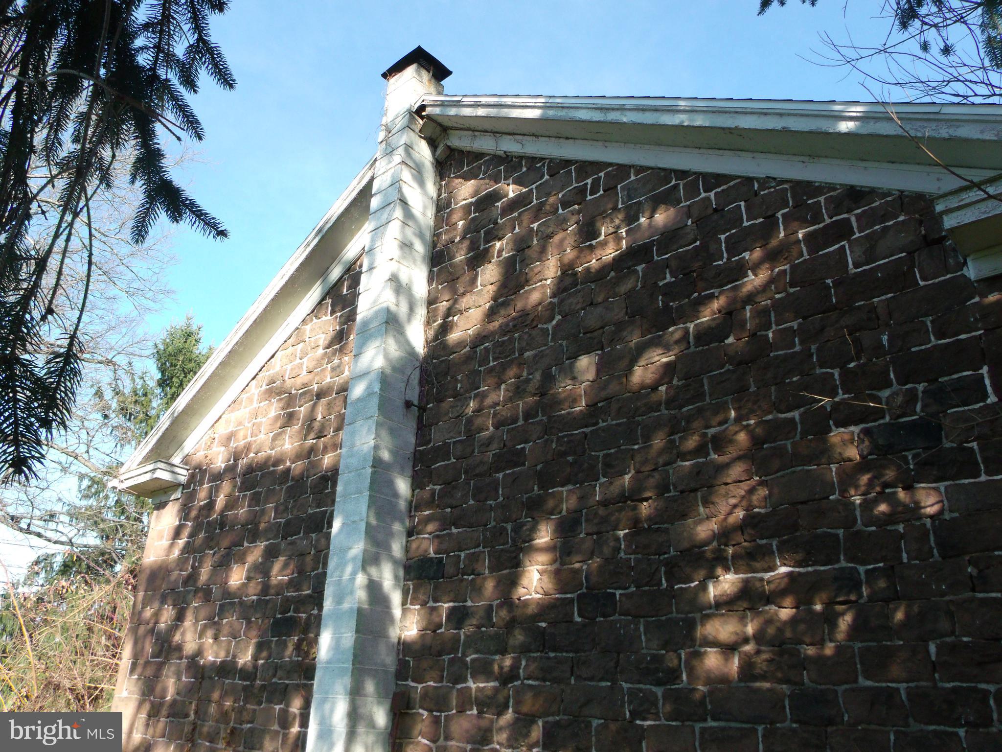 325 Red Mill Road Etters, PA 17319 - Photo 3 of 11 Gallery Image 3