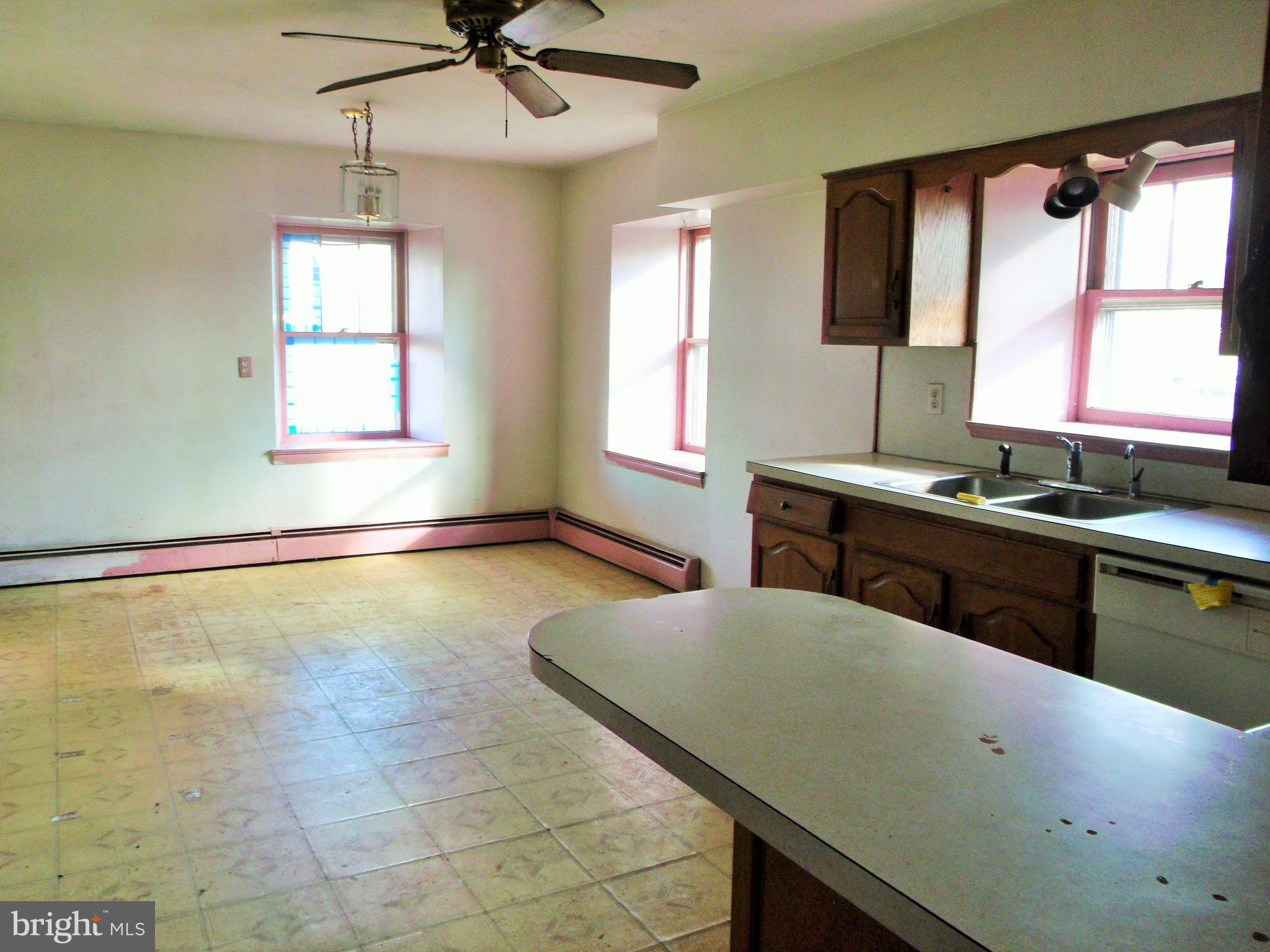 325 Red Mill Road Etters, PA 17319 - Photo 5 of 11 Gallery Image 5