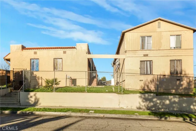 a view of a large building