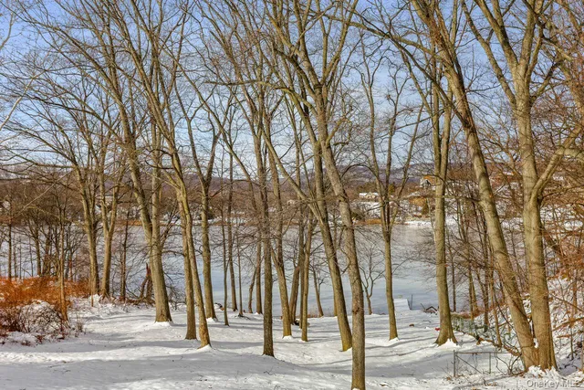 a view of sign board