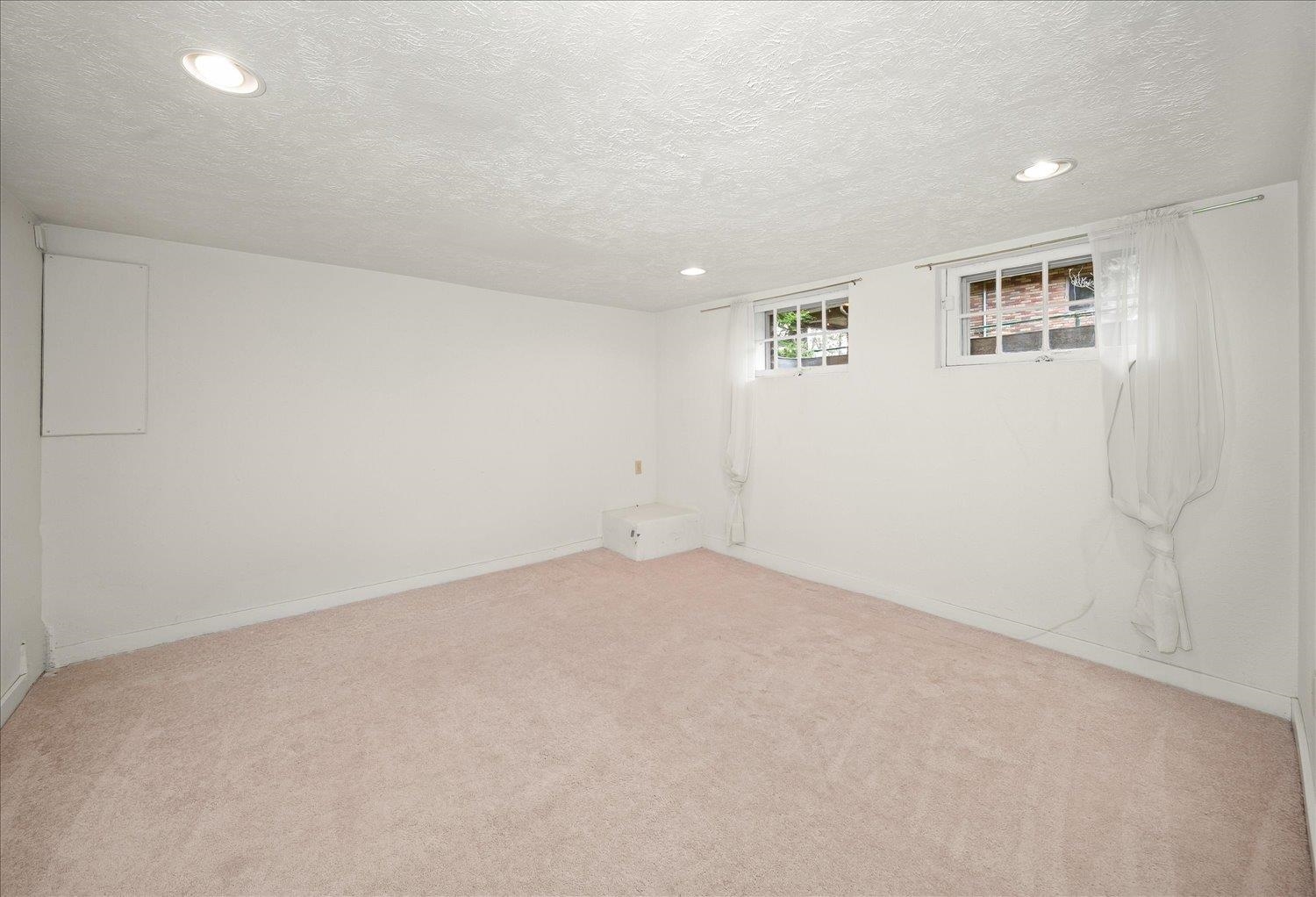 109 West Sumner Avenue Spokane, WA 99204 - Photo 33 of 47