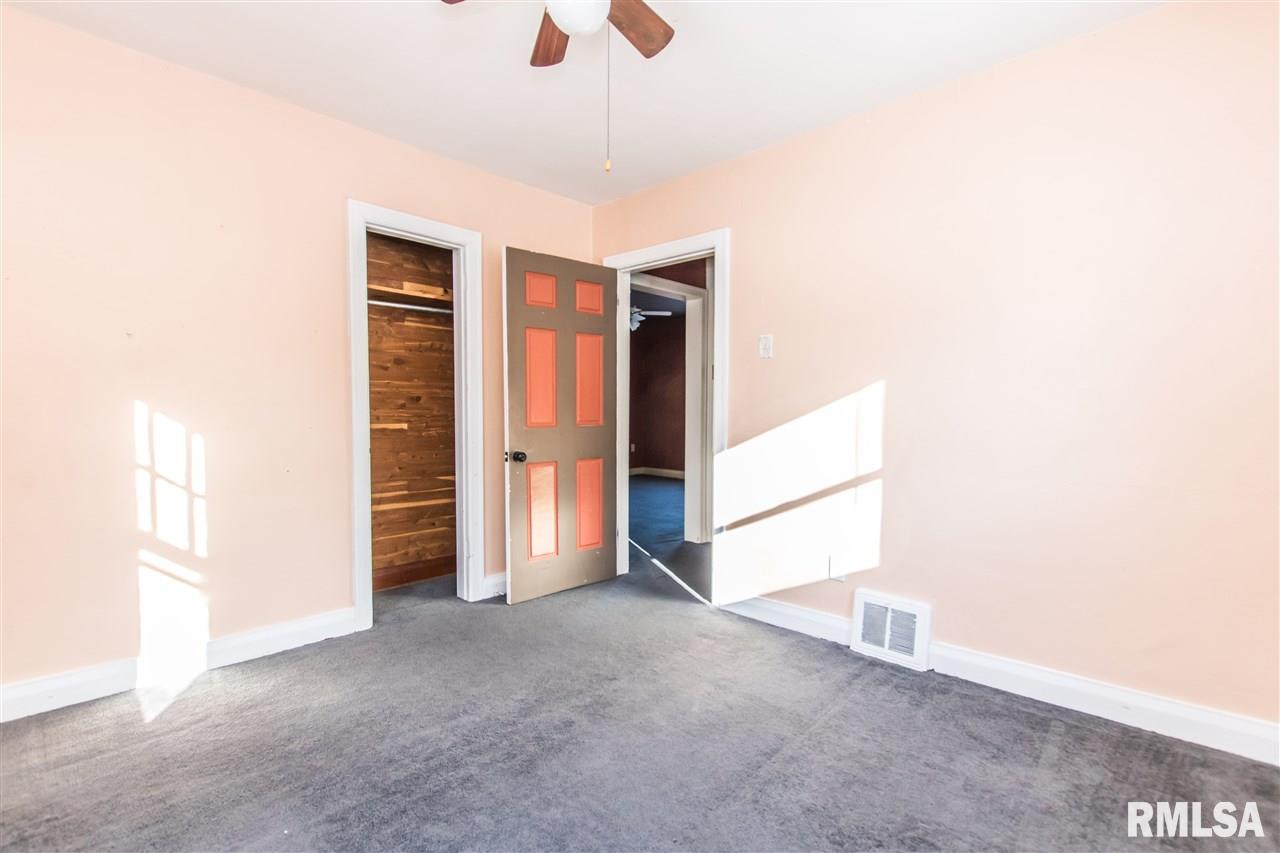 300 Ehrett Street Creve Coeur, IL 61610 - Photo 25 of 33 Gallery Image 25